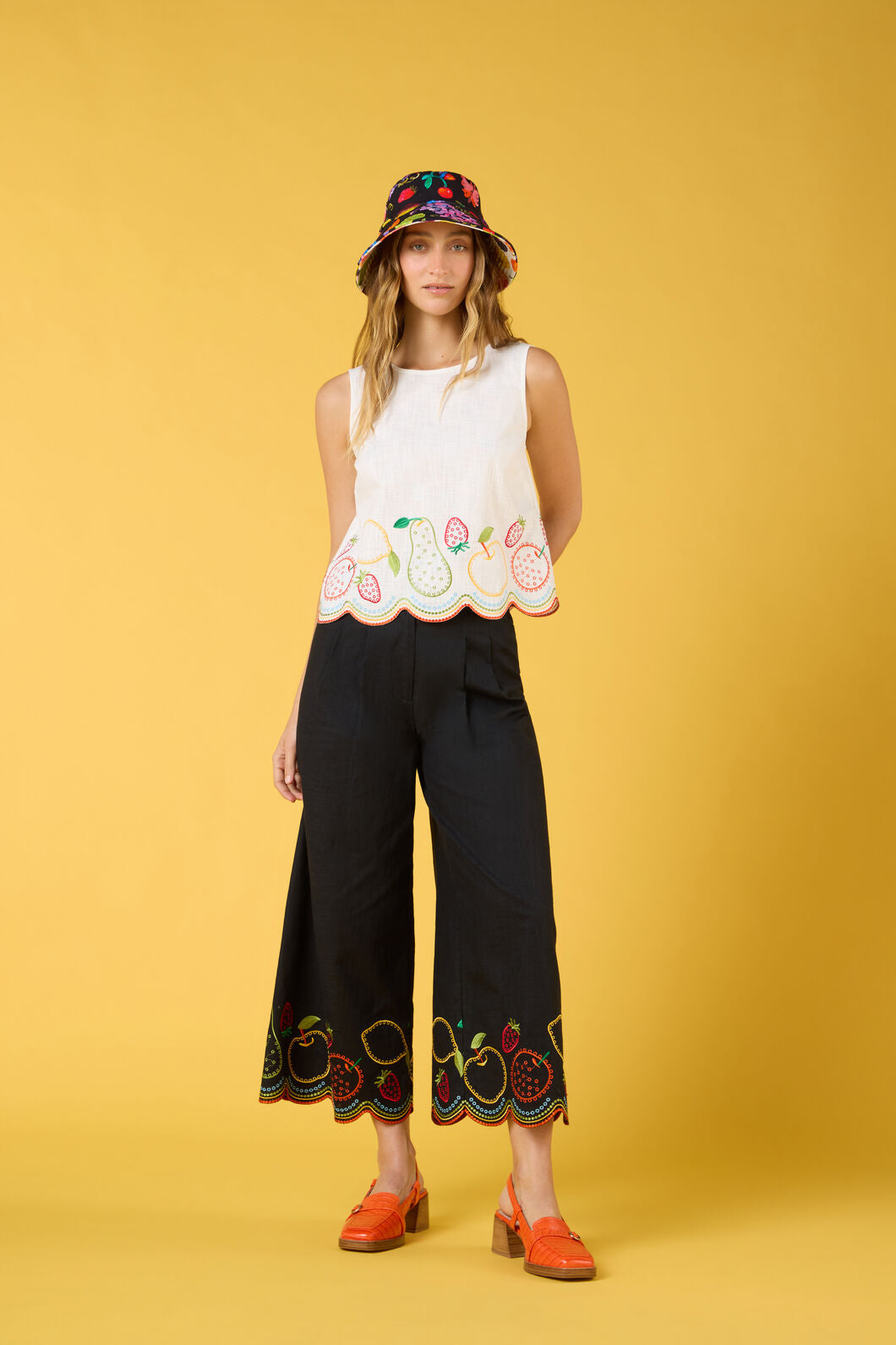 Gorman NZ - Fruity AnglaiseEmbroideredTank - white