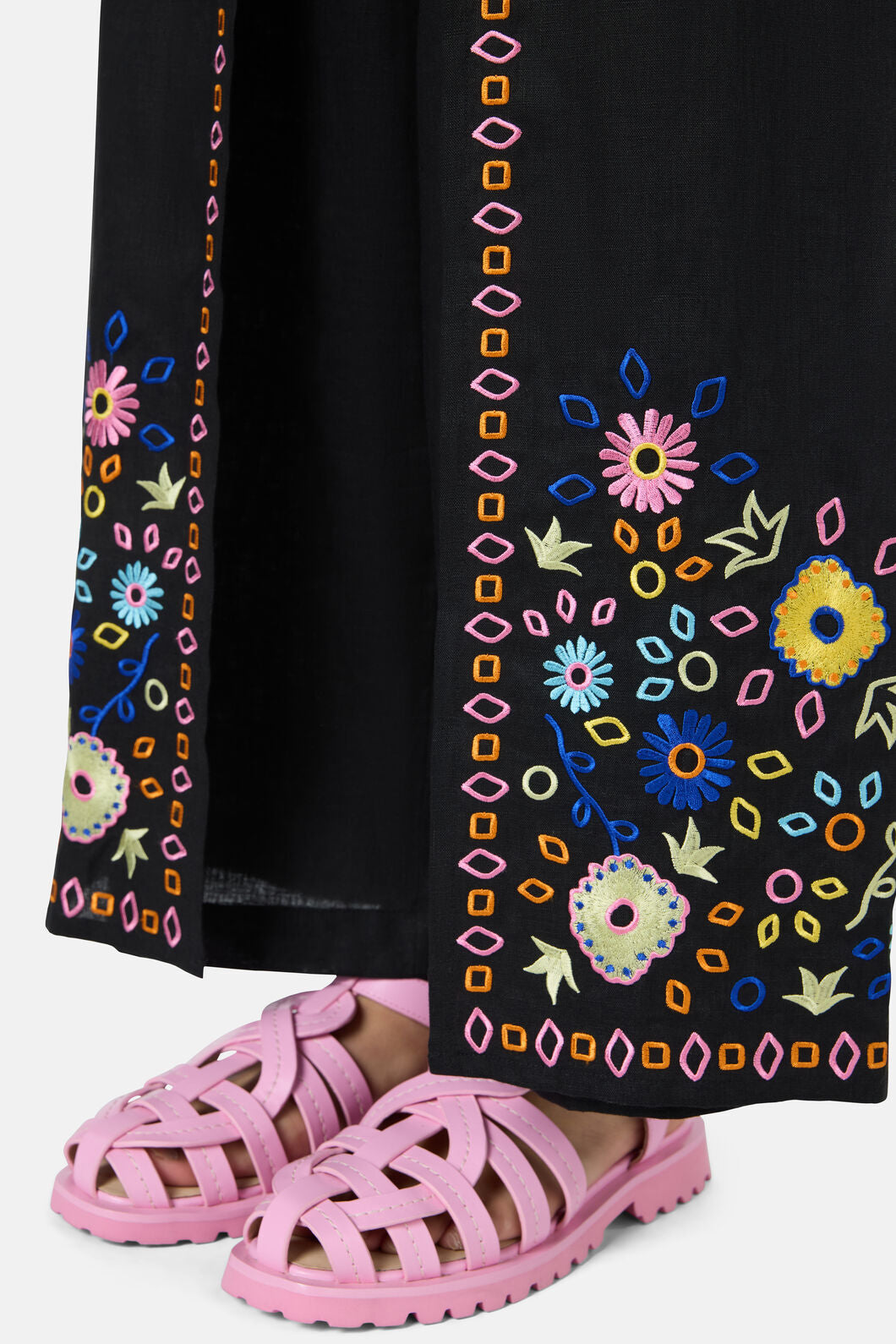 Gorman NZ - Tropic Pop Embroidered Pant - black