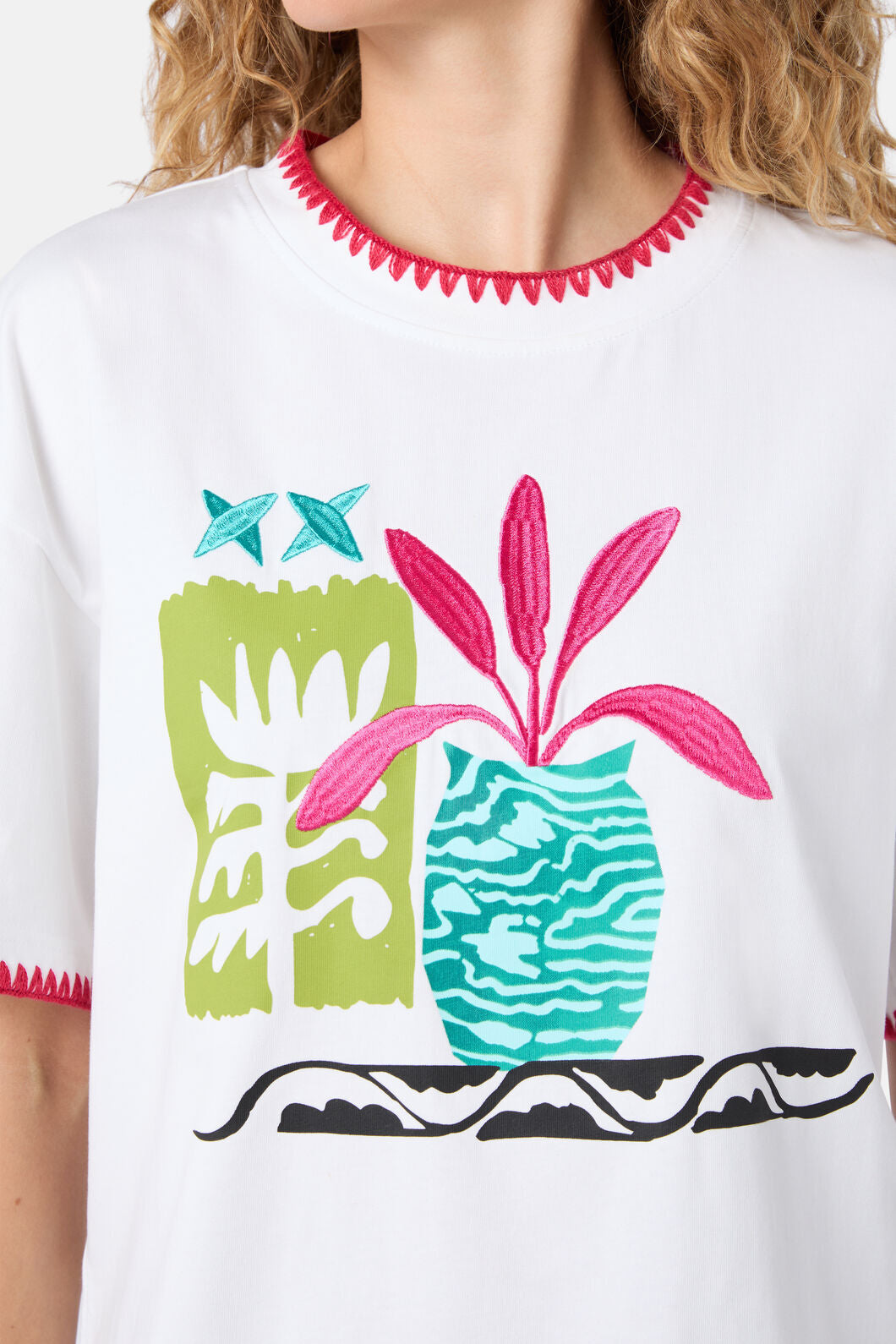 Gorman NZ - Morocco Embroidered RelaxedTee - white
