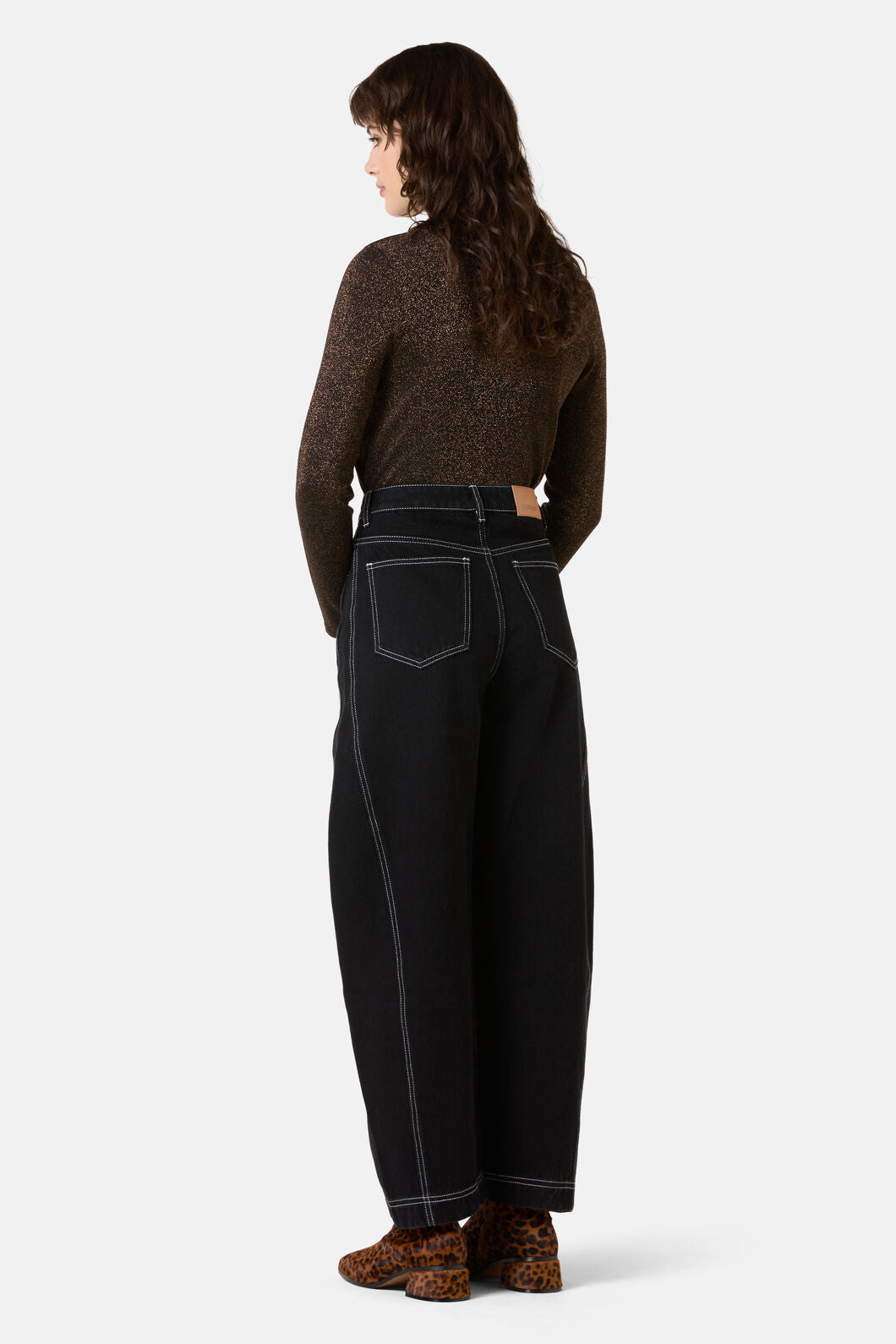 Gorman NZ - Orla Barrel Jean - black