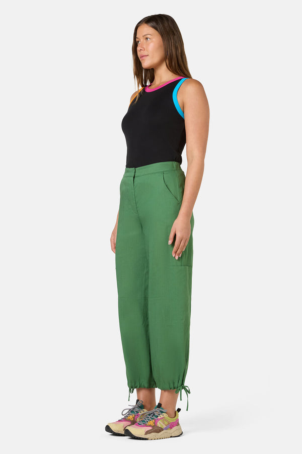 Gorman NZ - Tailored Cargo Pants - green