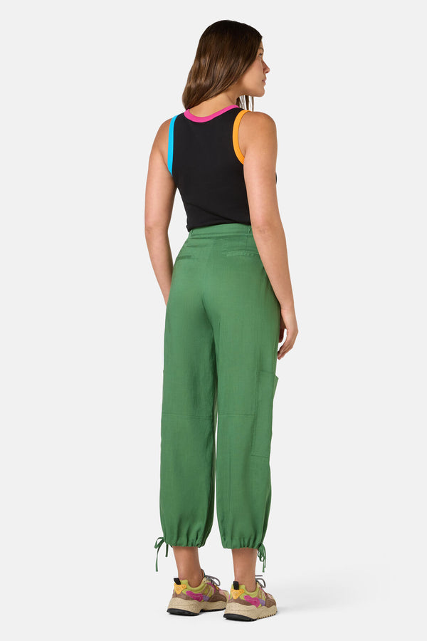 Gorman NZ - Tailored Cargo Pants - green