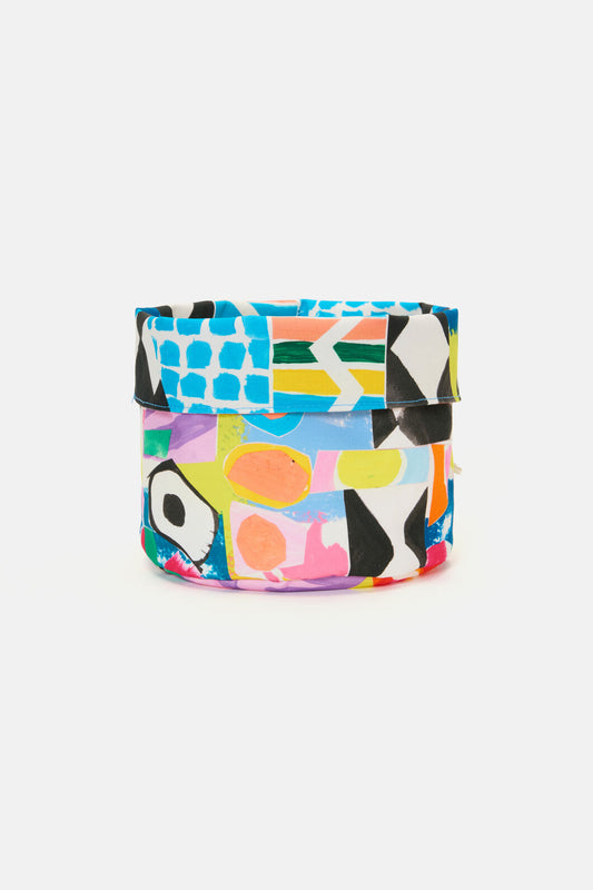 Gorman NZ - Dynamic Argyle Planter Large - print