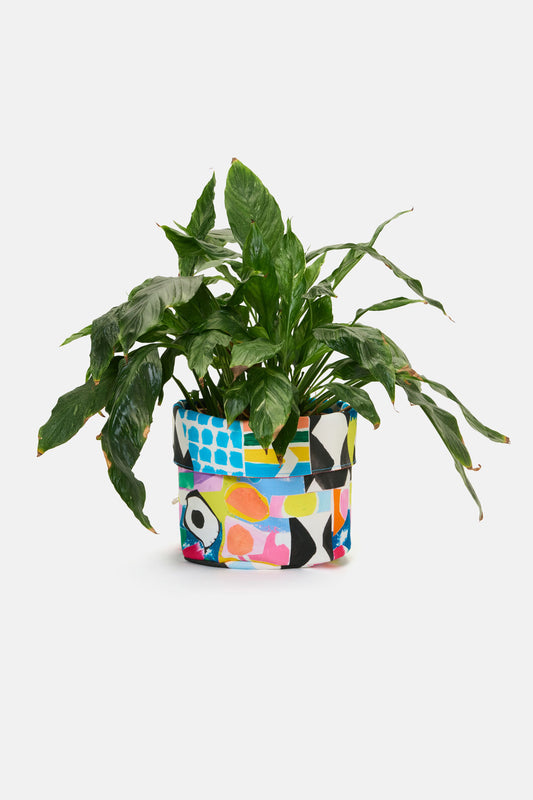 Gorman NZ - Dynamic Argyle Planter Large - print