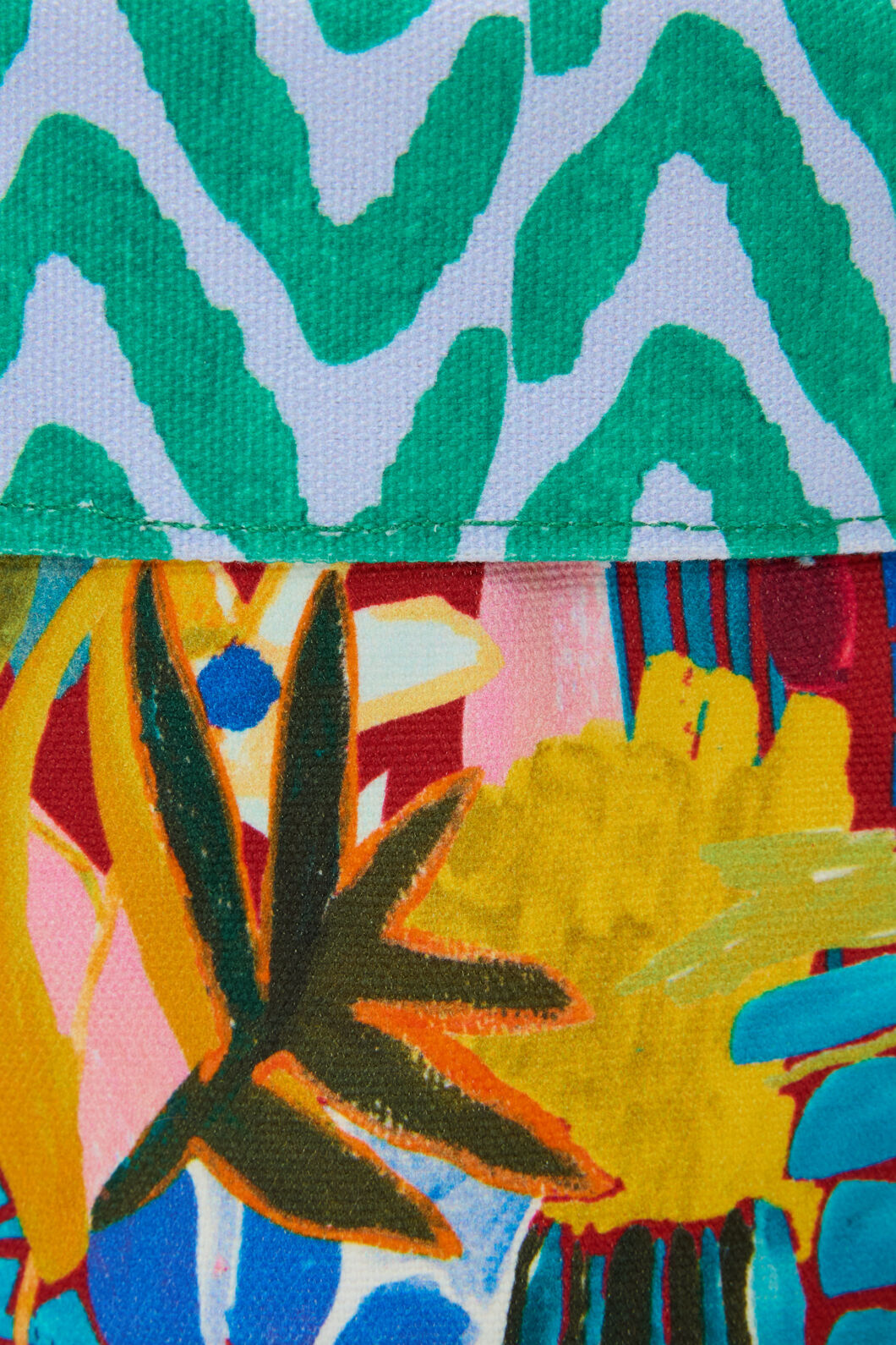 Gorman NZ - Living Tapestry Planter Sml - print