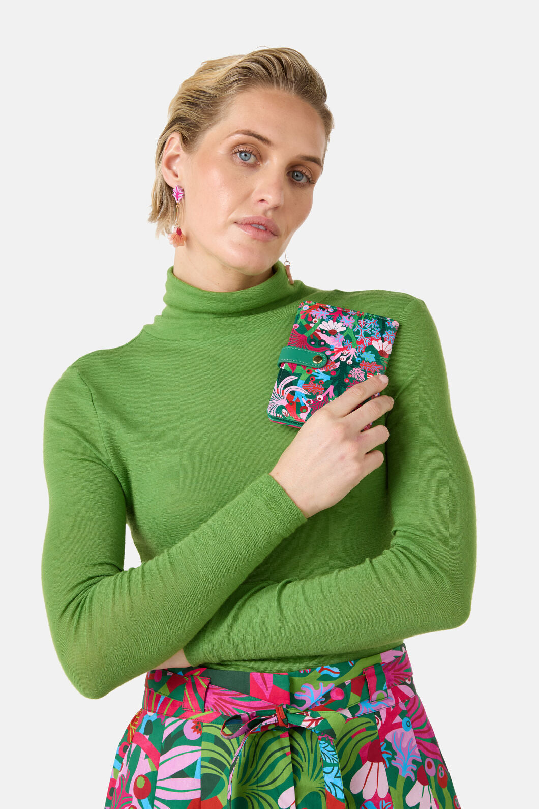 Gorman NZ - Wild Garden Travel Wallet - print