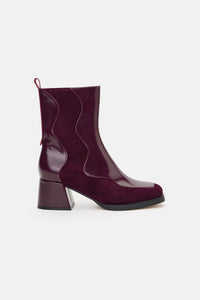 Gorman NZ - Wavelength Boot Wine - wine